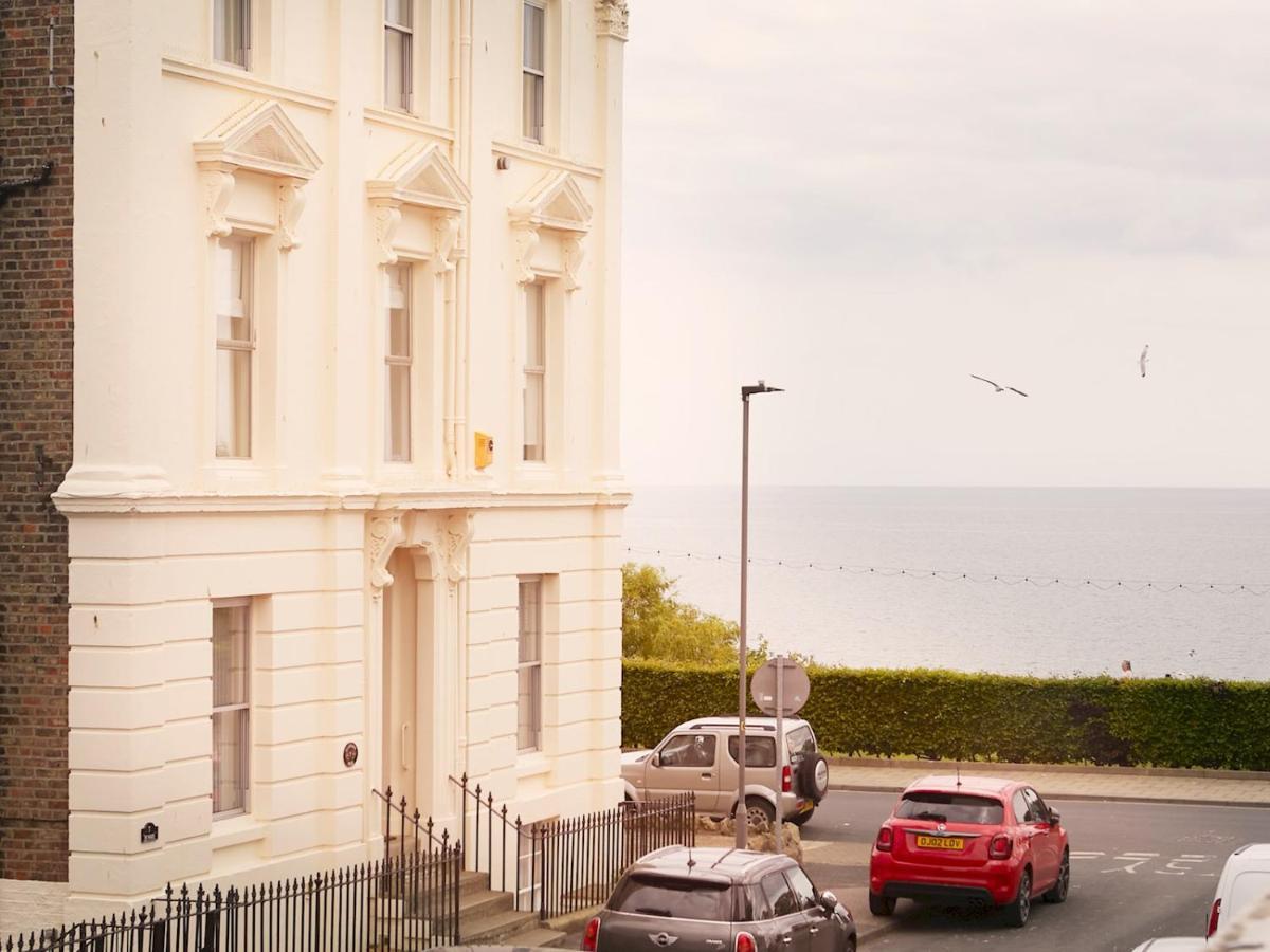 Pass The Keys Amazing 2 Bedroom Home In The Seaside Town Filey Buitenkant foto